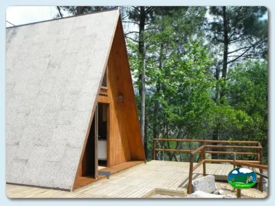 Glamping tipi con vistas a la montaña del Camping Gêres Green Park, Cabril (Viana Do Castelo)