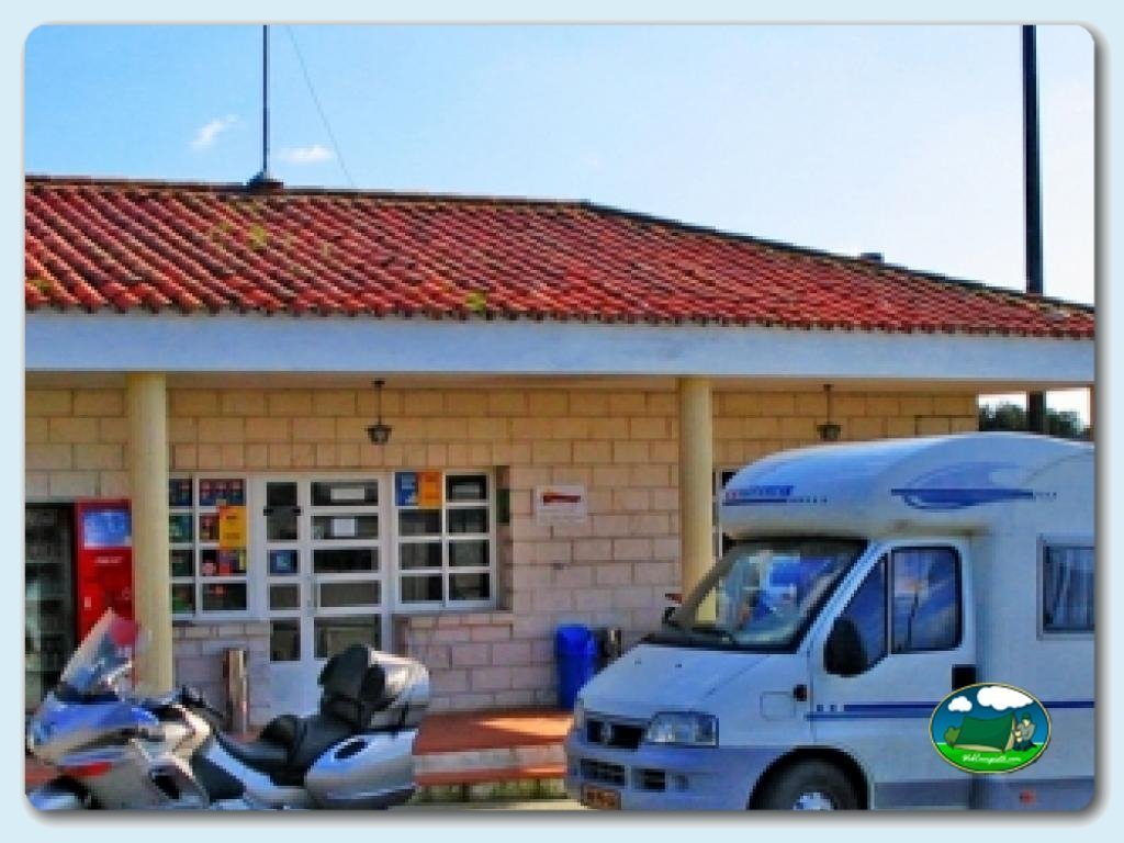 Camping  Monfrague foto de Salon social