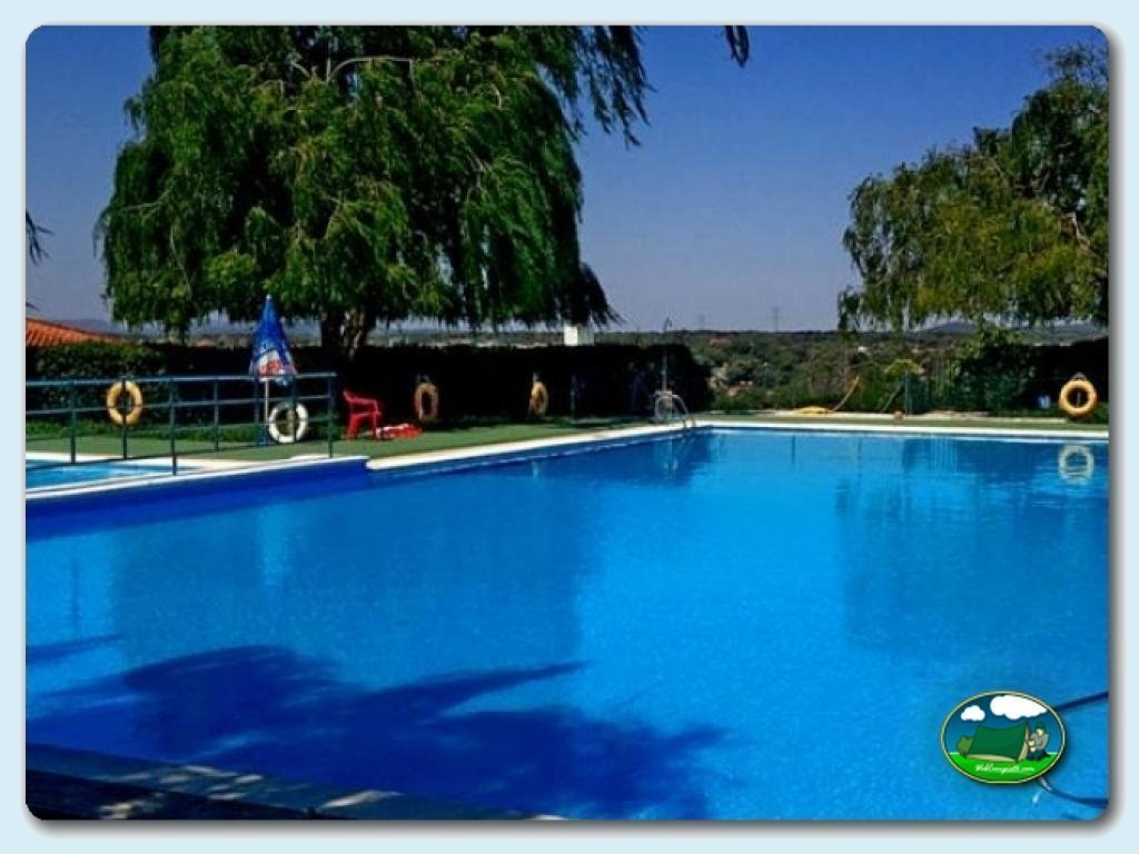 Camping  Monfrague foto de Piscinas