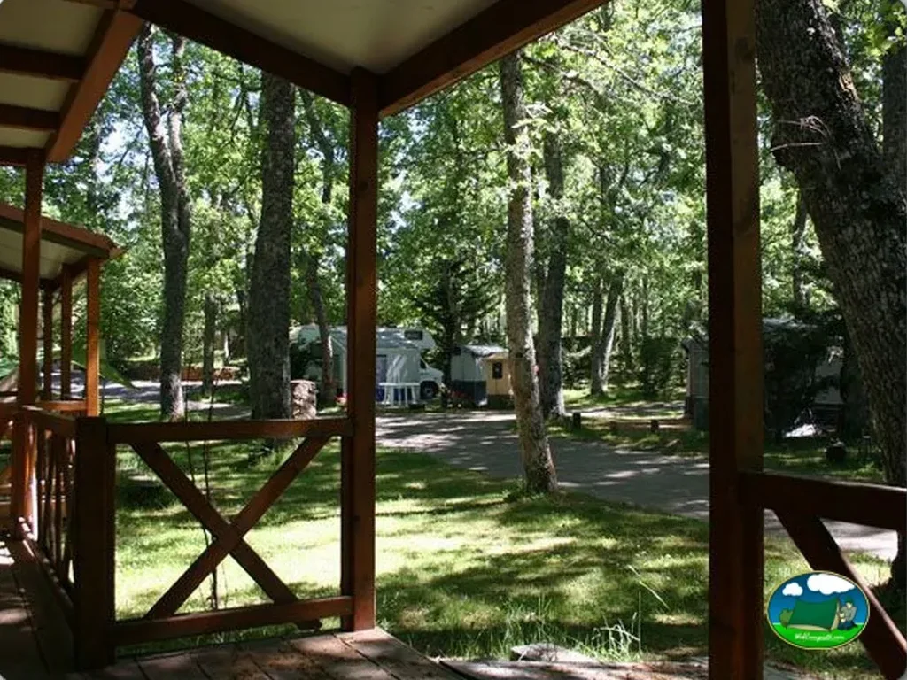 Camping Sierra de Francia en Nava de Francia, Salamanca - imagen 5