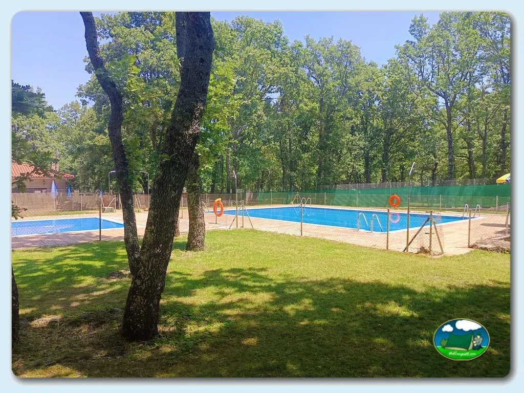 Camping Las Cavenes en El Cabaco, Salamanca - imagen 3