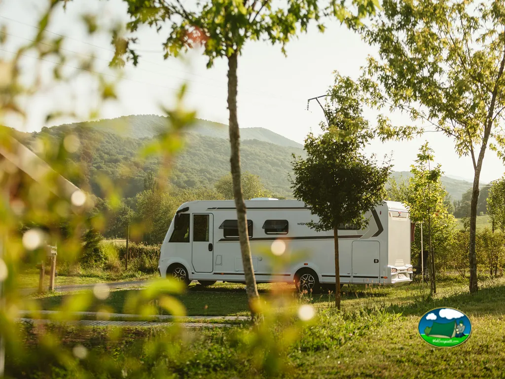Mobil-home con vistas a la montaña del Camping Izarpe, Aróstegui (Navarra)