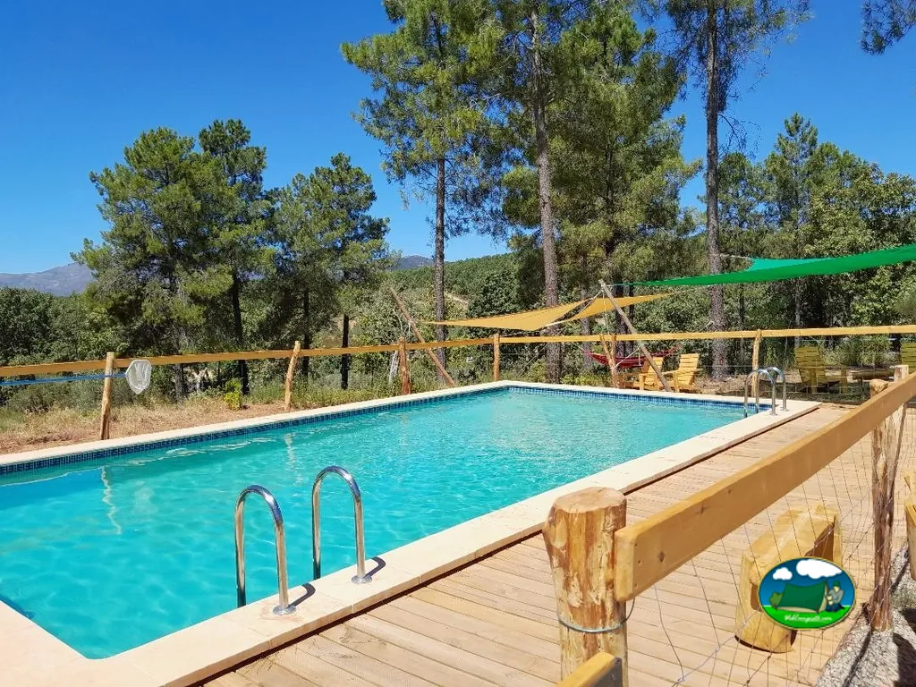 Camping El Merino en Villasbuenas de Gata