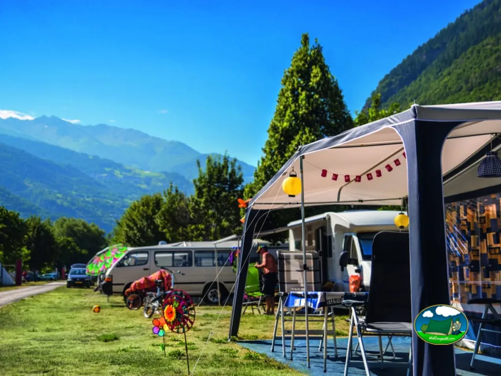 Mobil-home con vistas a la montaña del Camping & Schwimmbad Mühleye, Visp (Valais)