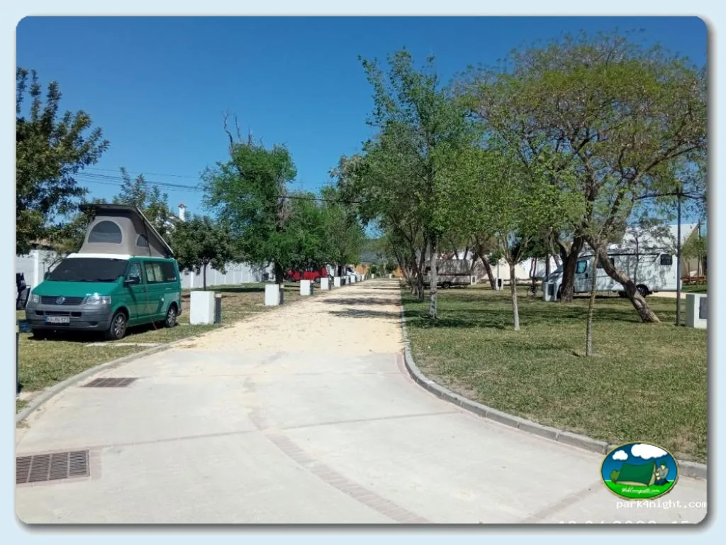 Camping Lago de Arcos en Arcos de la Frontera, Cádiz - imagen 3