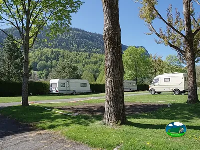 Mobil-home con vistas a la montaña del Camping de Vallorbe, Vallorbe (Vaud)