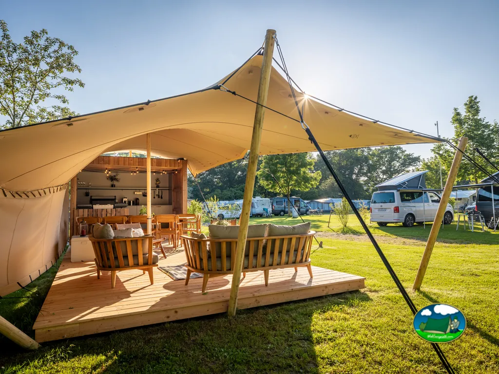 foto del TCS Camping Flaach am Rhein