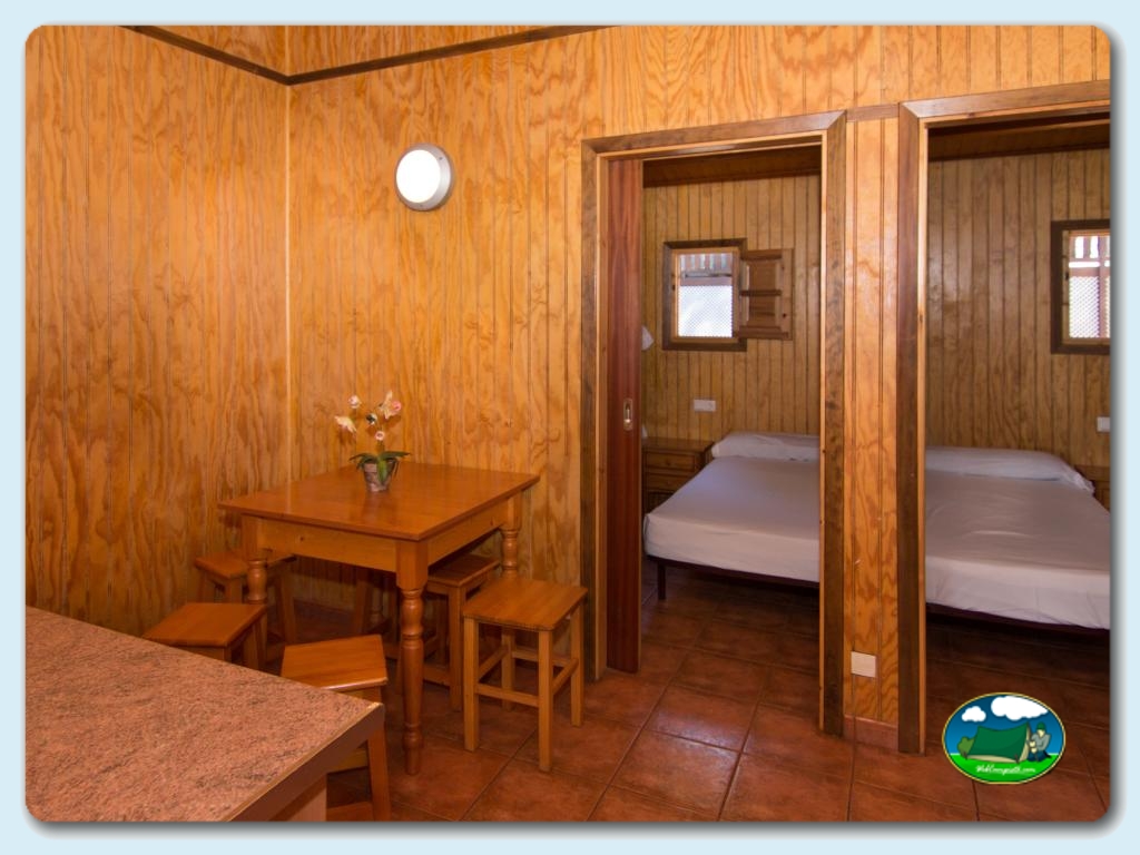 Camping Cabopino foto de BUNGALOW MODELO RONDA CON HABITACIONES&nbsp;6PAX