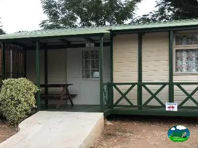 Mobil-home con terraza y aparcamiento del Camping Cabopino, Marbella (Málaga)