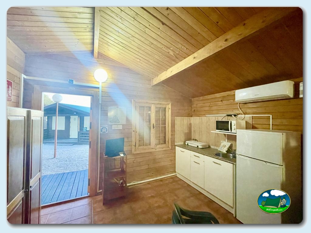 Camping Cabopino foto de BUNGALOW MODELO CABODOG RONDA&nbsp;8PAX