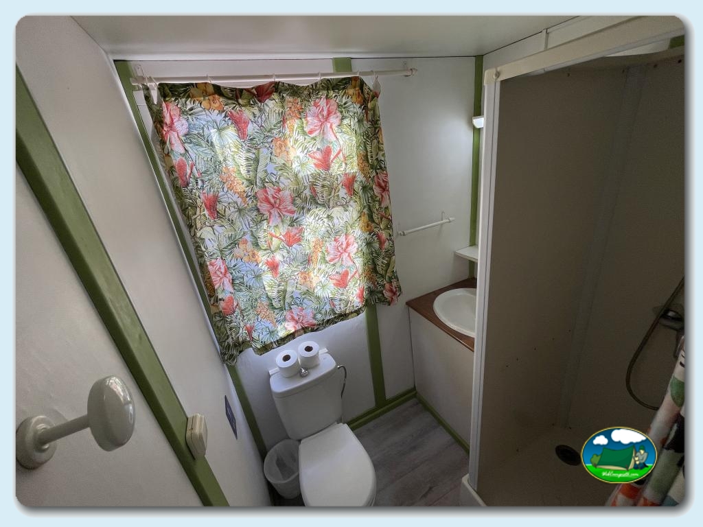 Camping Cabopino foto de BUNGALOW MODELO MARINA 3 PAX