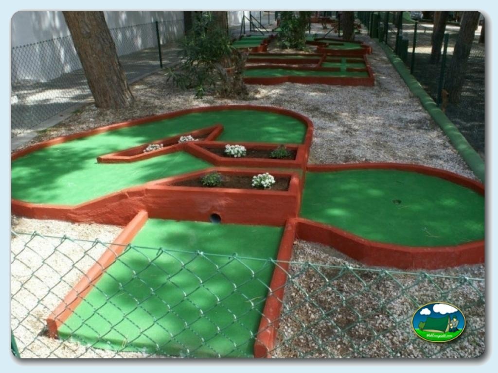 Camping Los Jarales en Mijas Costa, informacion instalaciones