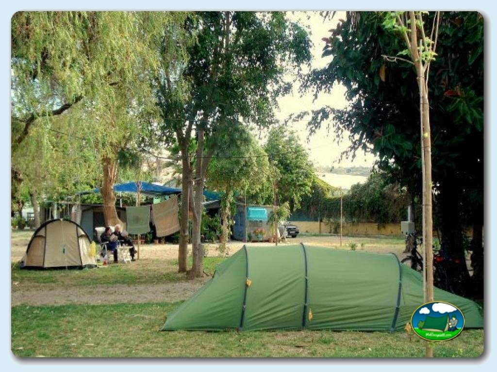 Parcelas en Camping Valle Niza Playa, Málaga, España