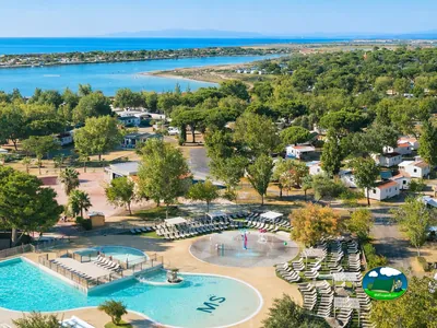 Piscinas junto mar