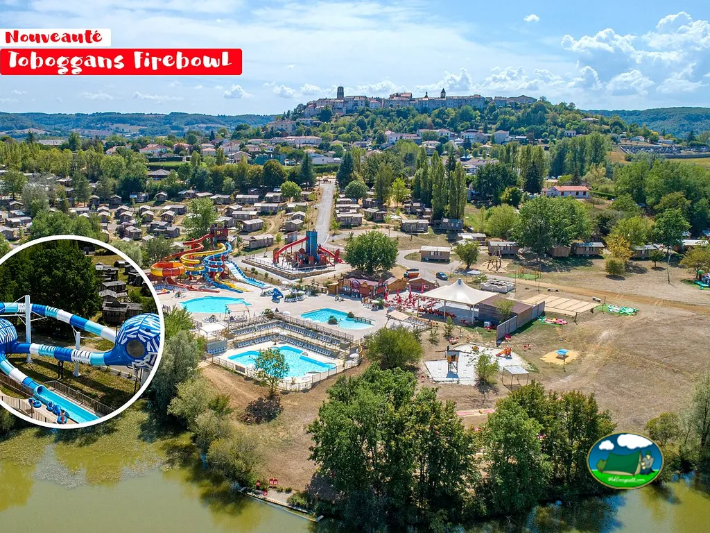 vista aérea de piscinas