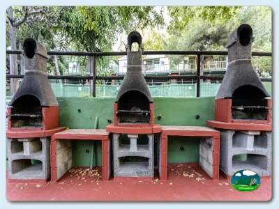 Asadores del Camping El Pino, Urbanización Torrox Park (Málaga)