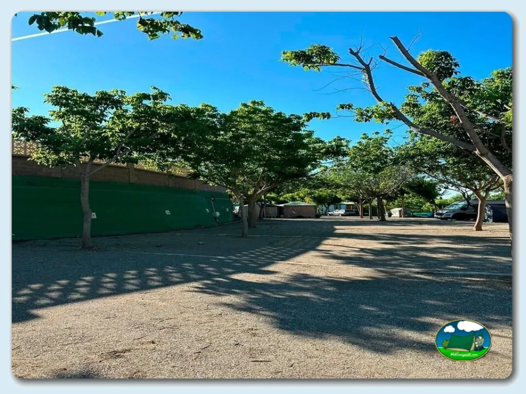 Foto de Camping El Pino, Málaga, Andalucía, España - imagen 2