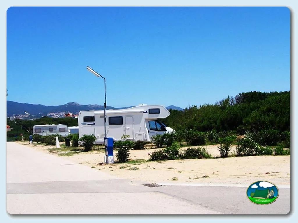 Mobil-home con vistas a la montaña del Camping Orbitur Guincho, Cascais (Lisboa)