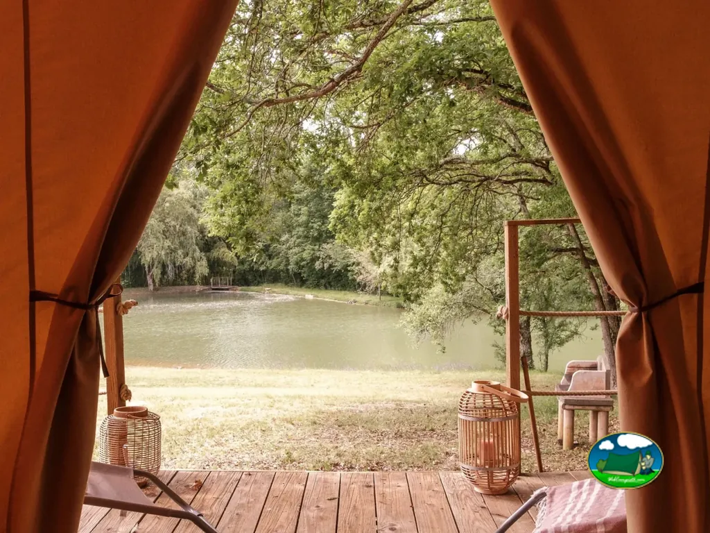 glamping junto al lago
