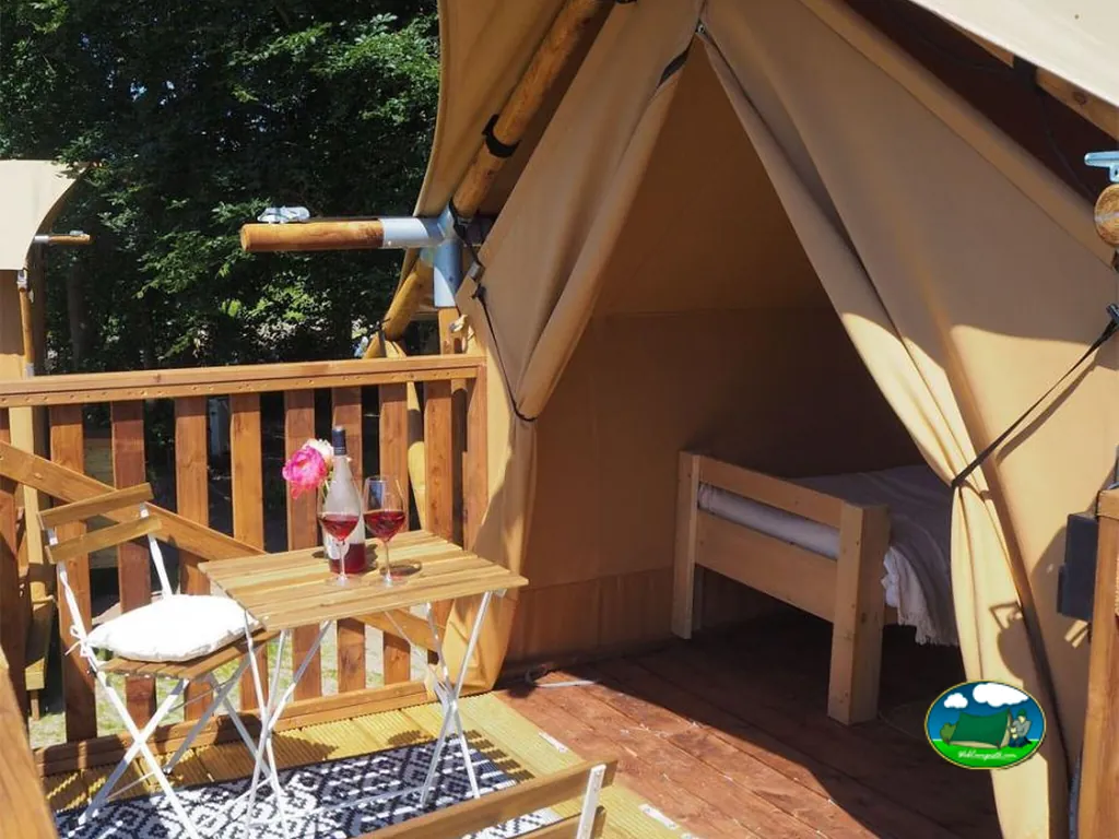 Glamping con terraza