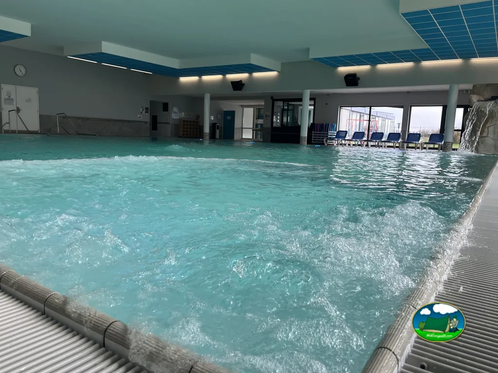 piscina cubierta climatizada