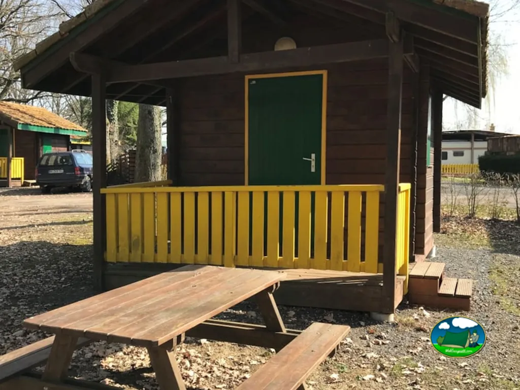 Cabaña con terraza