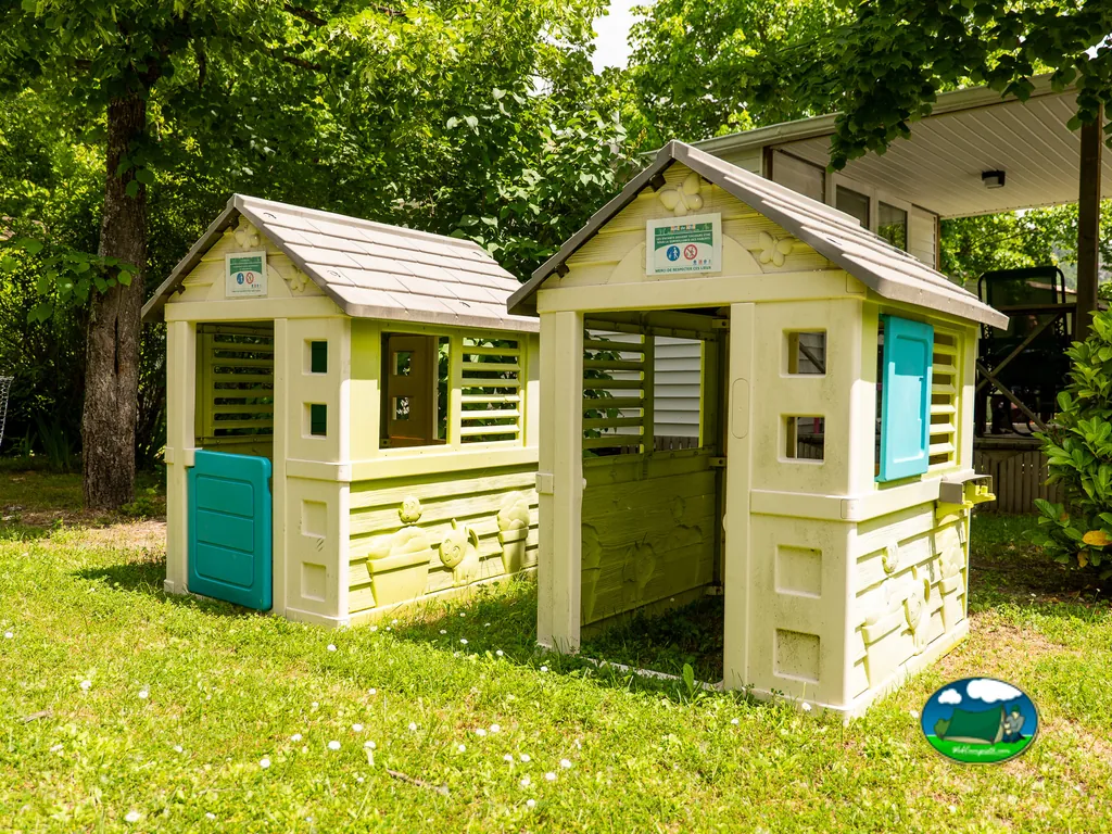 parque infantil cubierto