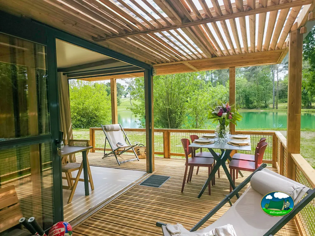 Bungalow junto al lago