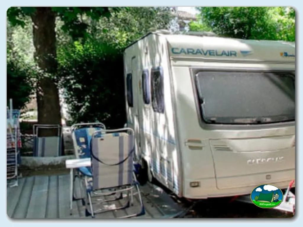 Camping Reina Isabel en La Zubia, Granada - imagen 4