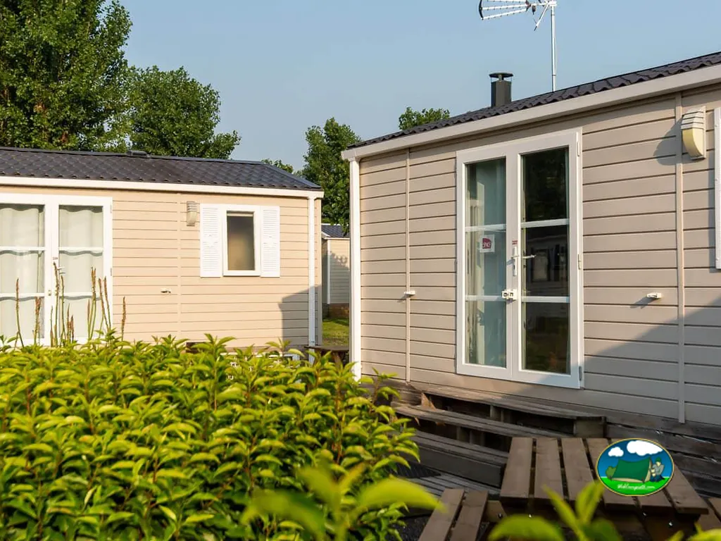 mobil home con terraza