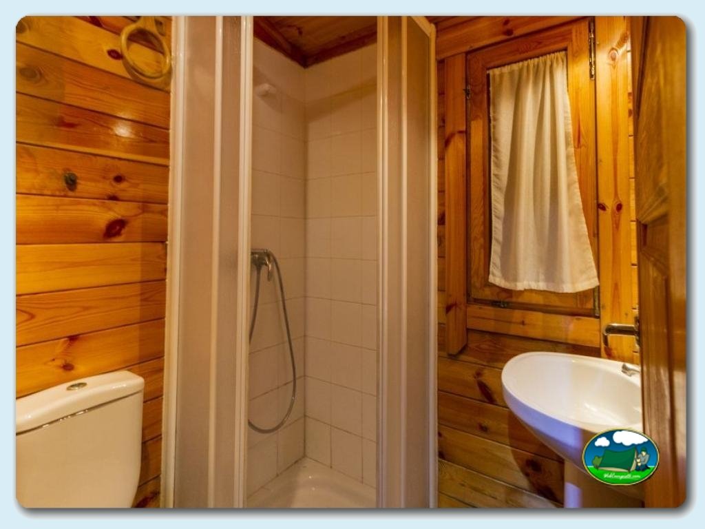 Camping Las Lomas foto de Bungalows Genil, 2 plazas&nbsp;