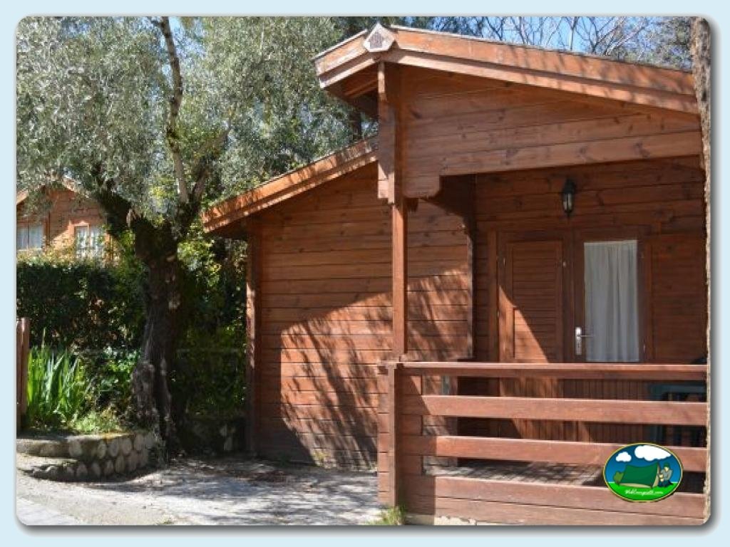 Camping Las Lomas foto de Bungalow Generalife, 4 plazas&nbsp;