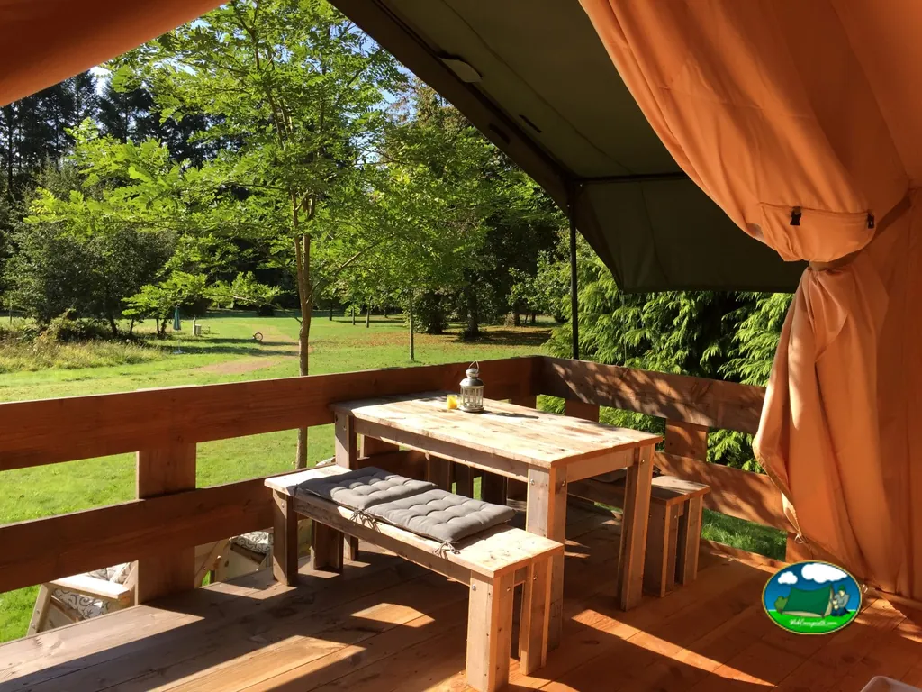 glamping con terraza