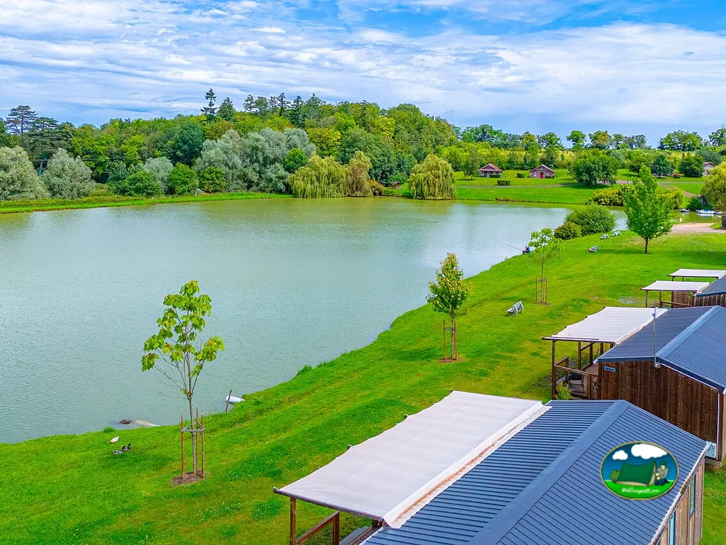 Cabañas junto al lago