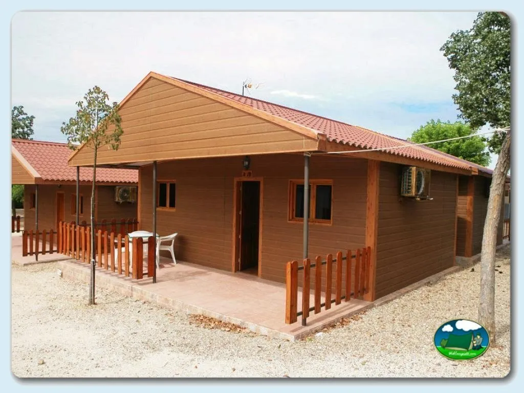 Camping Carlos III en La Carlota, Córdoba - imagen 3