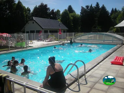 Piscina climatizada cubierta