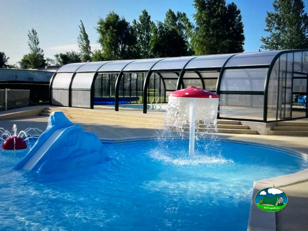 piscina infantil cubierta