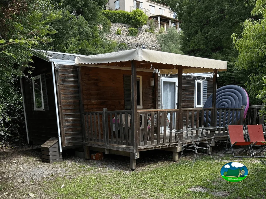 Bungalow con terraza