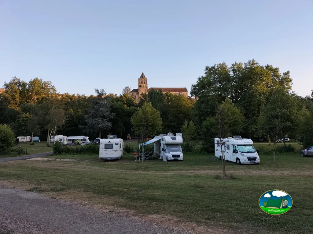 Parcelas con autocaravanas