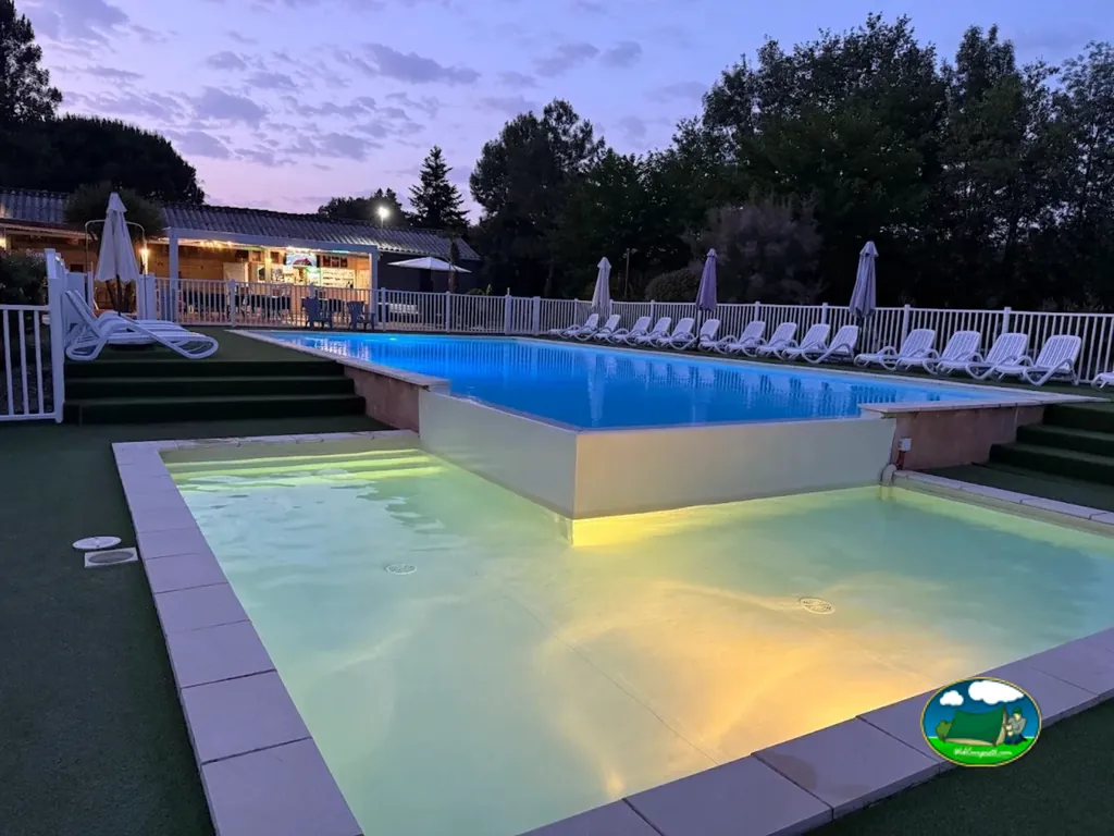 Piscina climatizada cubierta