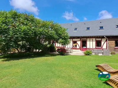 Restaurante con jardín