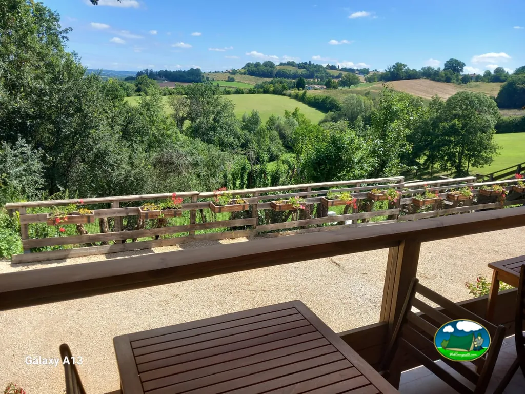 Terraza con paisaje