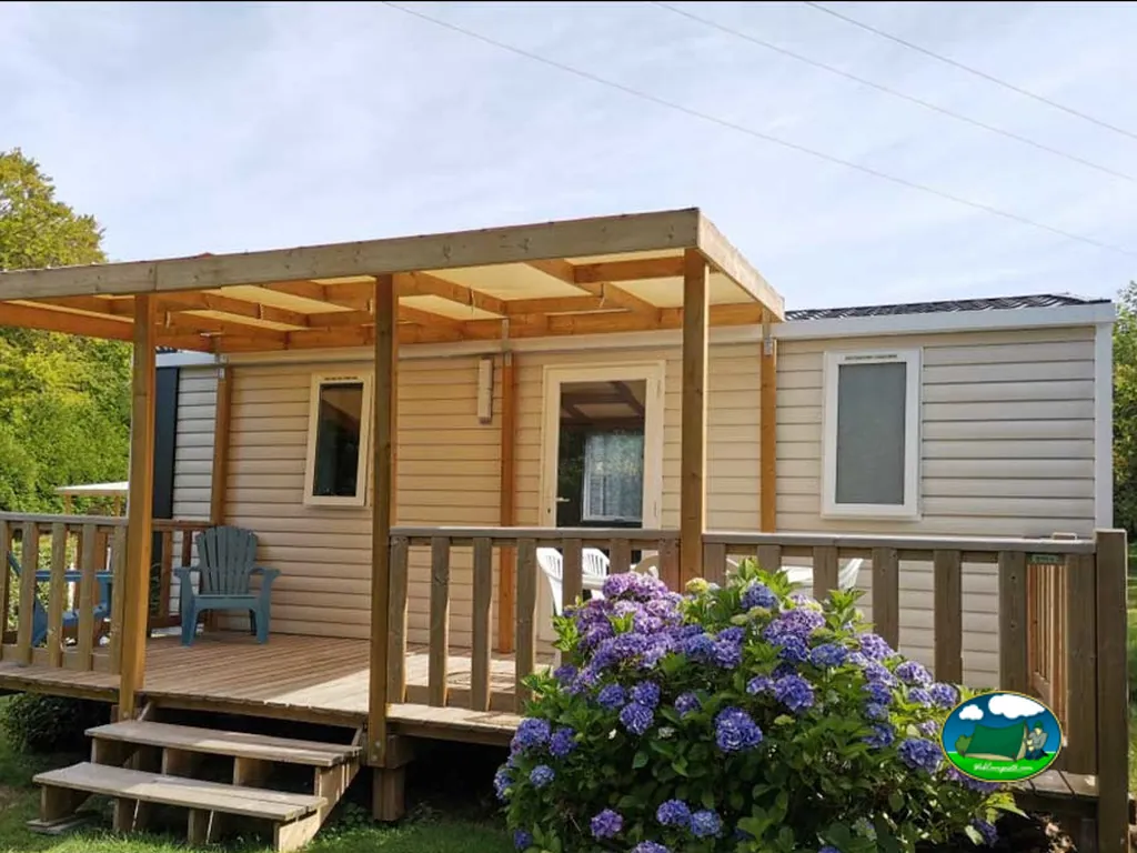 Mobil-home con terraza del Camping Les Garennes de la Mer, LE BOURG-DUN (Sena Marítimo)