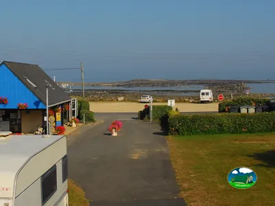 Junto al mar del Camping Municipal de Keravilin, TRÉDREZ-LOCQUÉMEAU (Côtes-d'Armor)