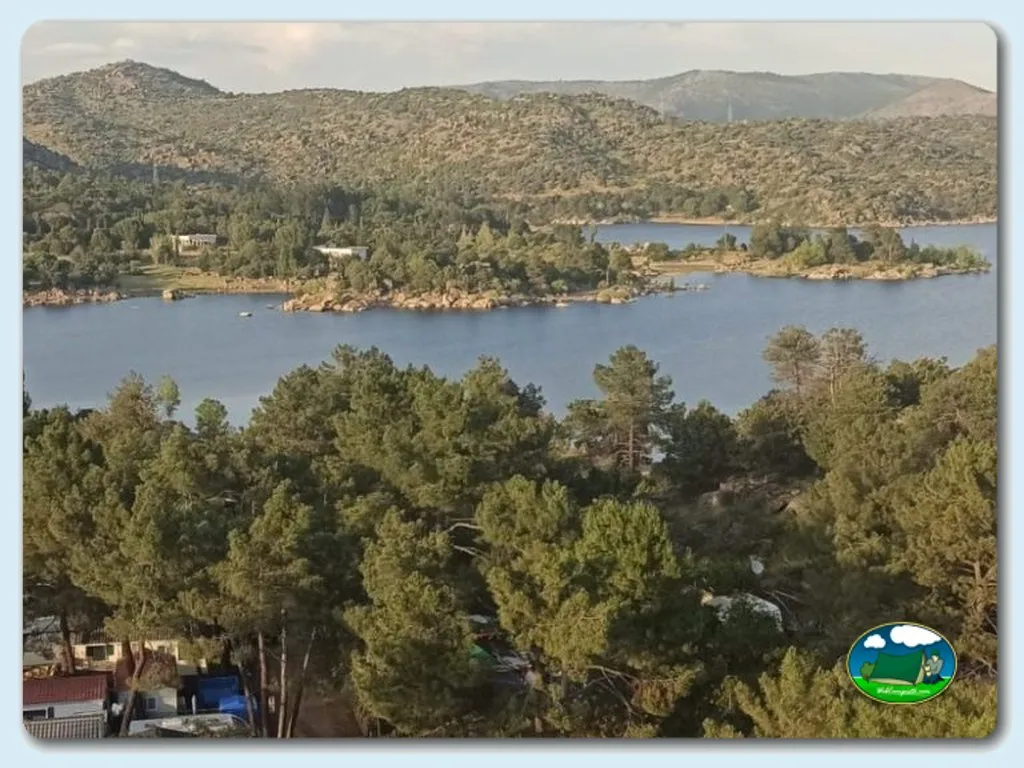 Camping Valle de Iruelas en El Barraco