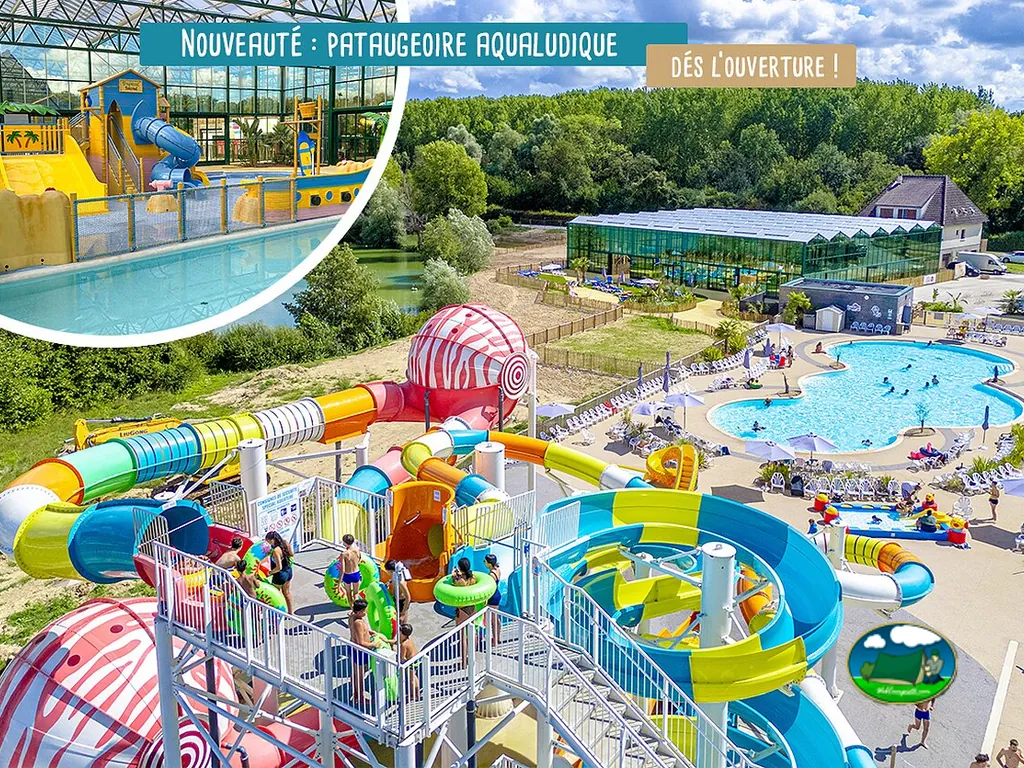 Piscina con toboganes acuáticos del Camping Les Prés de la Fontaine (Vagues Océanes / Capfun), GOUAIX (Sena y Marne)