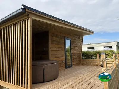 Cabaña con jacuzzi del Camping Les 2 Plages, QUEND (Somme)