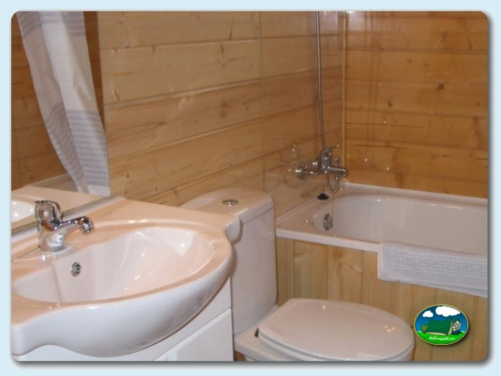 Camping Capfun El Escorial foto de Bungalow Duplo Clim