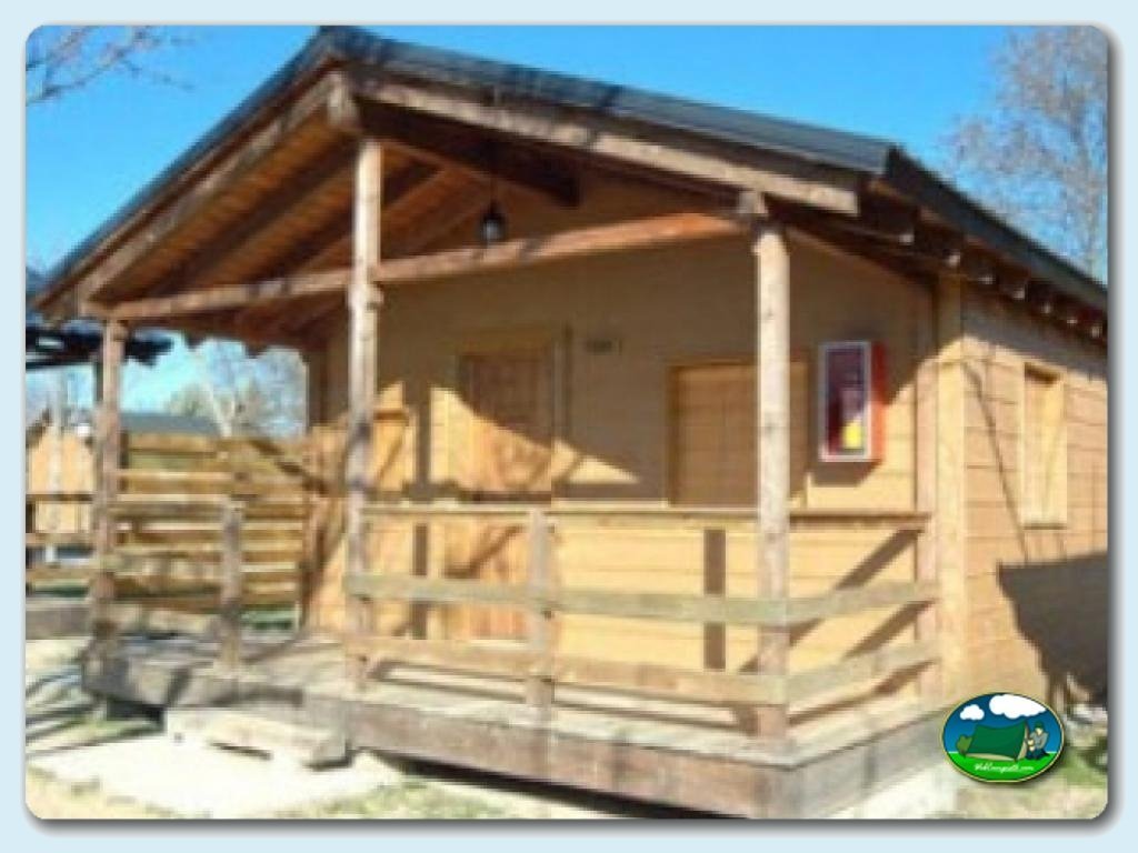 Camping Capfun El Escorial foto de Bungalow Cl&aacute;sico