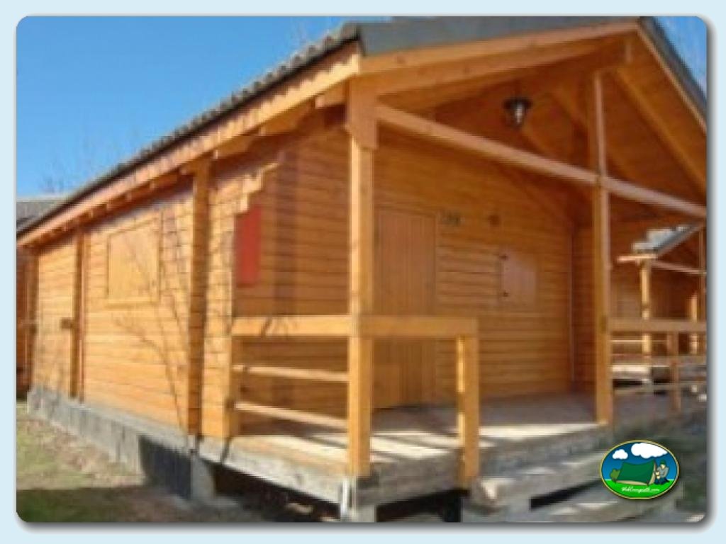 Camping Capfun El Escorial foto de Bungalow R&uacute;stico